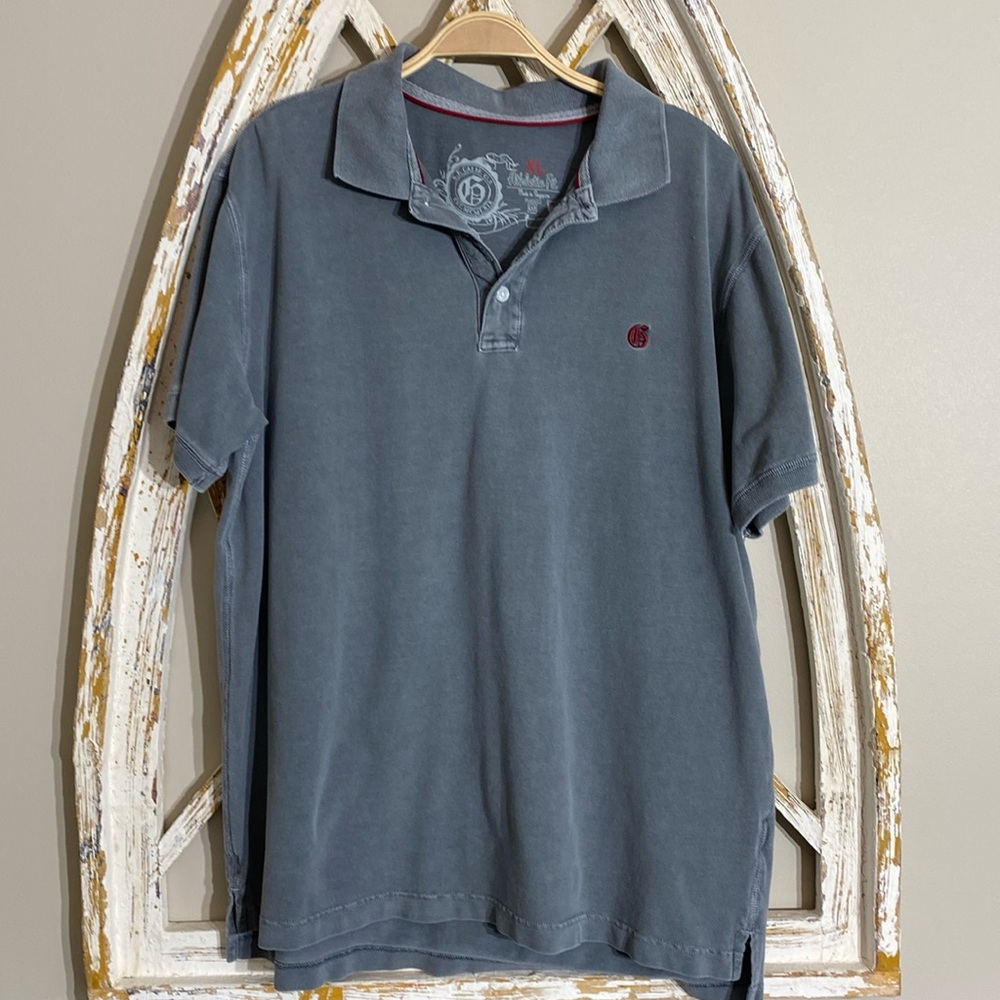 GAP men’s polo